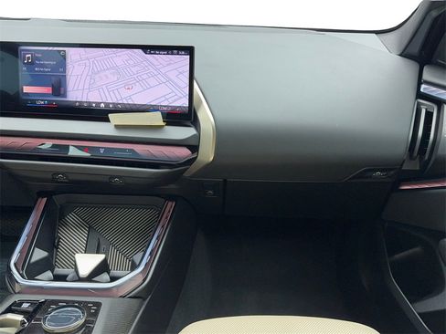 Used 2025 BMW X3 xDrive30i image 19