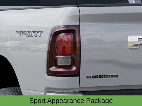 New 2025 RAM 2500 Big Horn AWD/4WD image 11