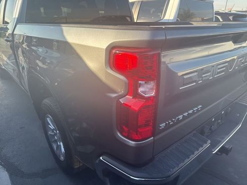Used 2021 Chevrolet Silverado 1500 LT image 7