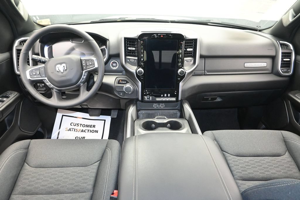 Used 2025 RAM 1500 Big Horn RWD image 13