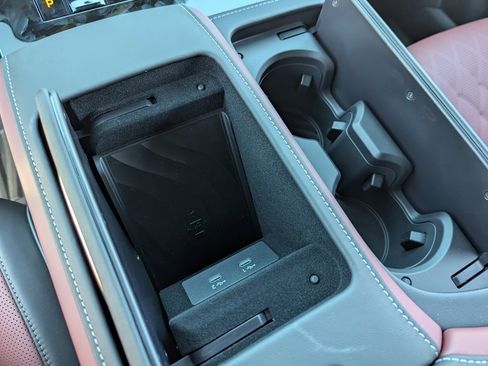 New 2026 INFINITI QX80 Autograph image 19