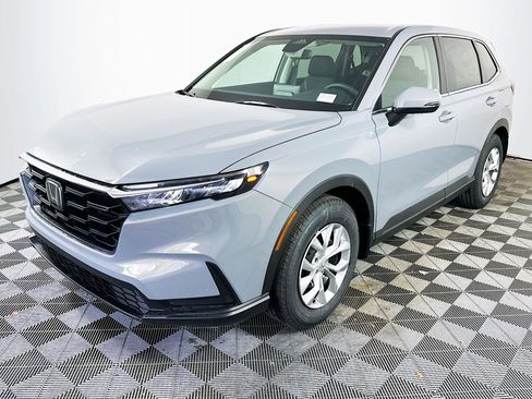 Certified 2025 Honda CR-V LX image 3