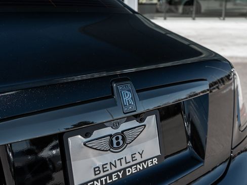 Used 2022 Rolls-Royce Ghost Black Badge image 10