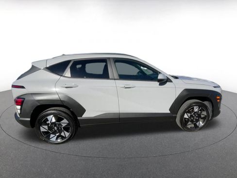 Used 2025 Hyundai Kona SEL image 16