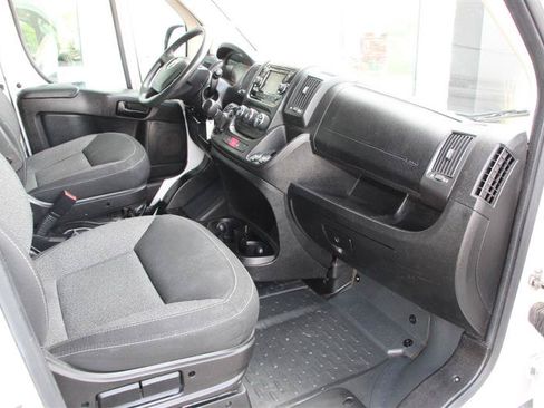 Used 2014 RAM ProMaster 2500 w/ Interior Convenience Group FWD image 15