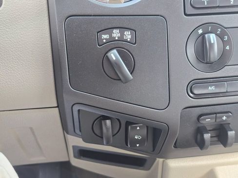 Used 2010 Ford F350 XLT AWD/4WD image 23