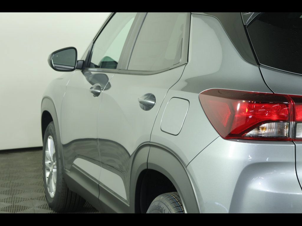 New 2026 Chevrolet TrailBlazer LS w/ LS Convenience Package FWD image 15