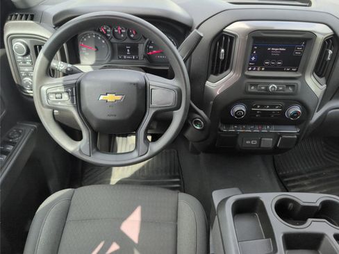 Used 2025 Chevrolet Silverado 1500 Custom w/ Turbomax Blackout Package image 26