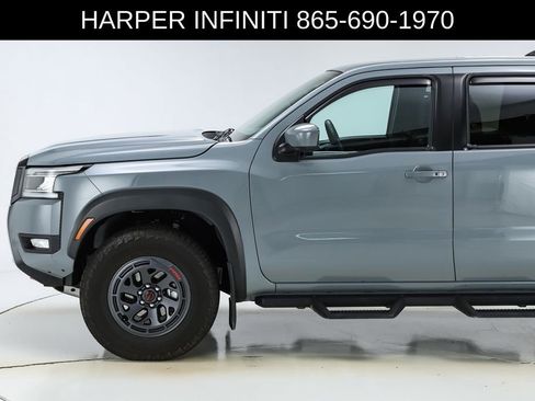Used 2025 Nissan Frontier PRO-4X image 40