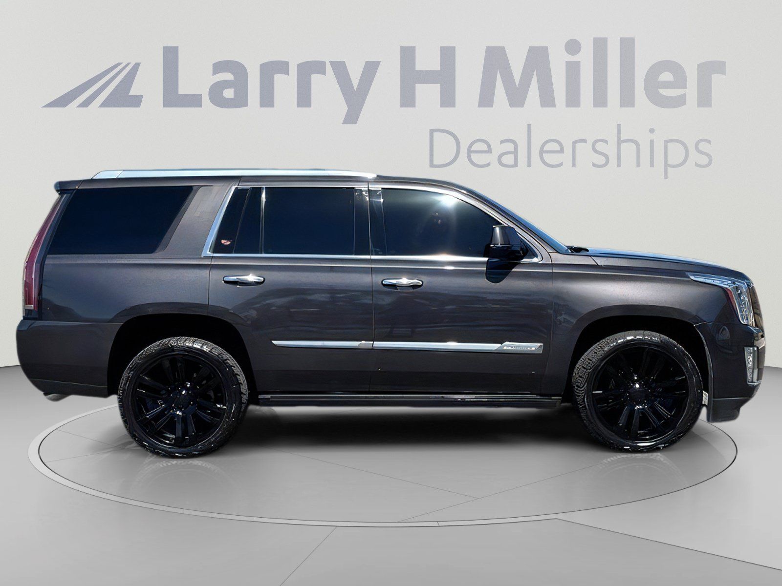 Used 2015 Cadillac Escalade Premium AWD/4WD image 7