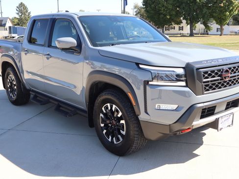 Used 2024 Nissan Frontier Pro-X w/ Pro Convenience Package image 4