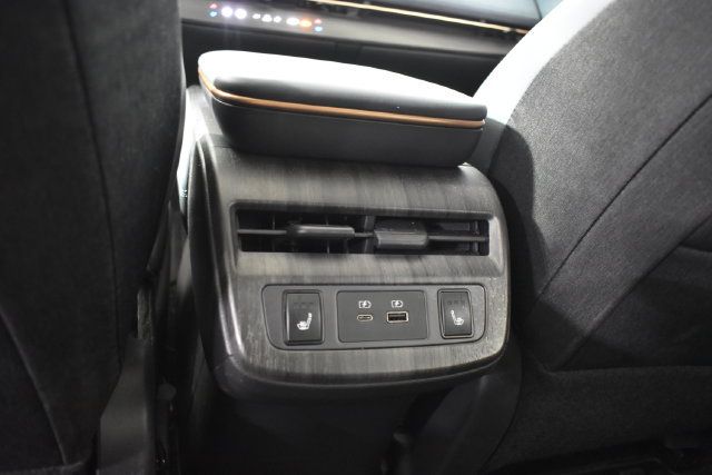 Certified 2023 Nissan Ariya AWD/4WD image 29