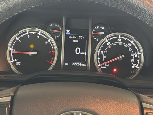 Used 2024 Toyota 4Runner TRD Pro AWD/4WD image 17