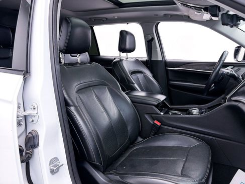 Used 2021 Jeep Grand Cherokee L Limited w/ Luxury Tech Group II image 38