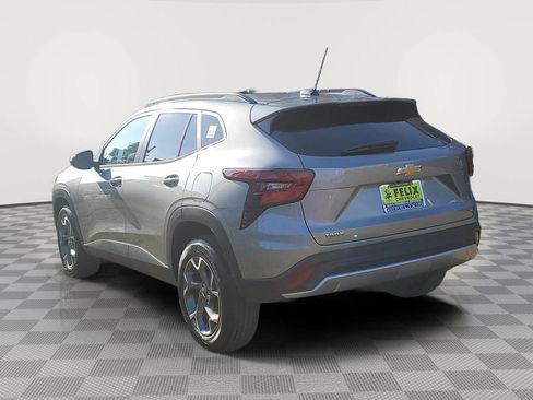 New 2026 Chevrolet Trax LT w/ Driver Confidence Package image 4