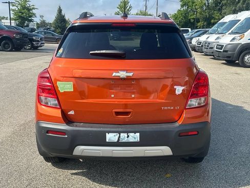 Used 2015 Chevrolet Trax LT w/ LT Sun and Sound Package FWD image 5
