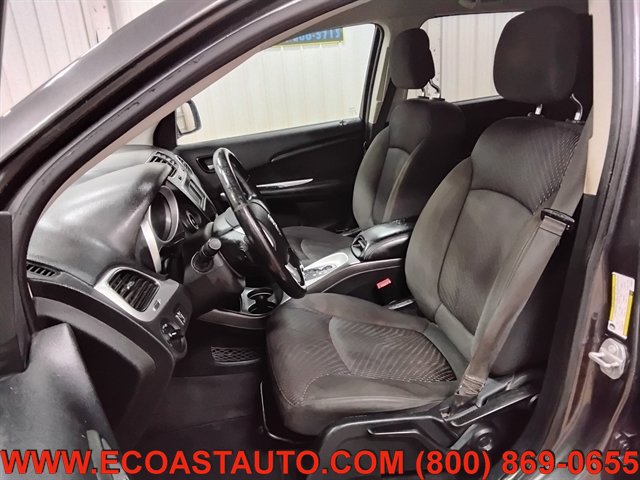 Used 2018 Dodge Journey SE w/ Connectivity Group FWD image 10