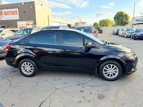 Used 2017 Chevrolet Sonic LT image 24