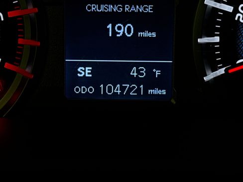 Used 2017 Toyota 4Runner SR5 AWD/4WD image 9