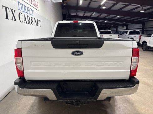 Used 2022 Ford F250 XL w/ Power Equipment Group AWD/4WD image 7