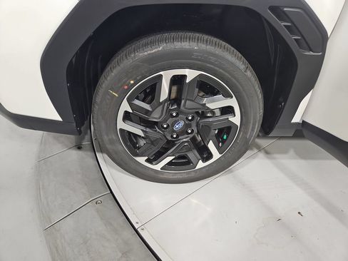 New 2026 Subaru Forester Touring AWD/4WD image 27