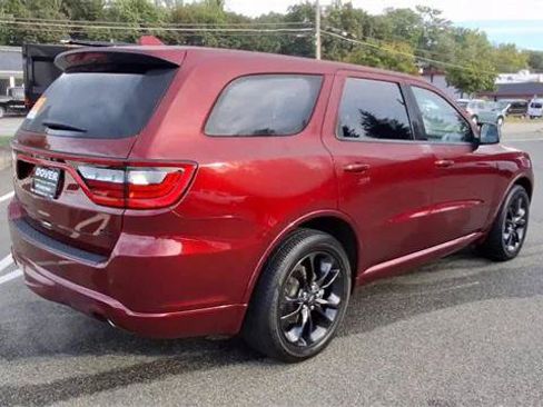 Certified 2022 Dodge Durango R/T w/ Blacktop Package AWD/4WD image 8
