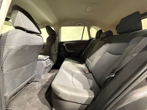 Certified 2025 Toyota RAV4 LE AWD/4WD image 18