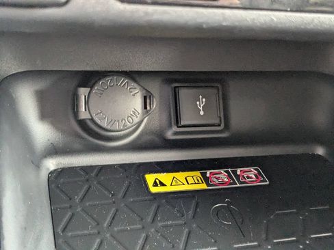 Certified 2022 Toyota RAV4 XLE Premium FWD image 23