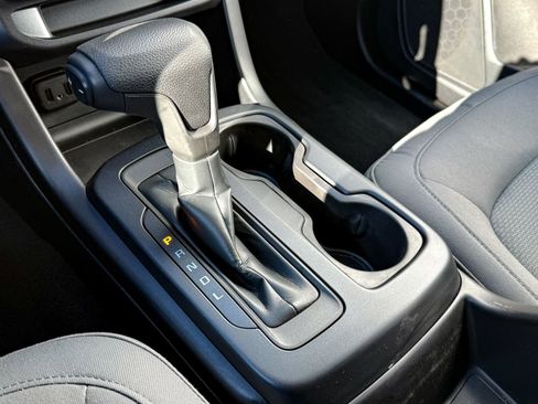 Used 2019 Chevrolet Colorado W/T w/ WT Convenience Package image 20