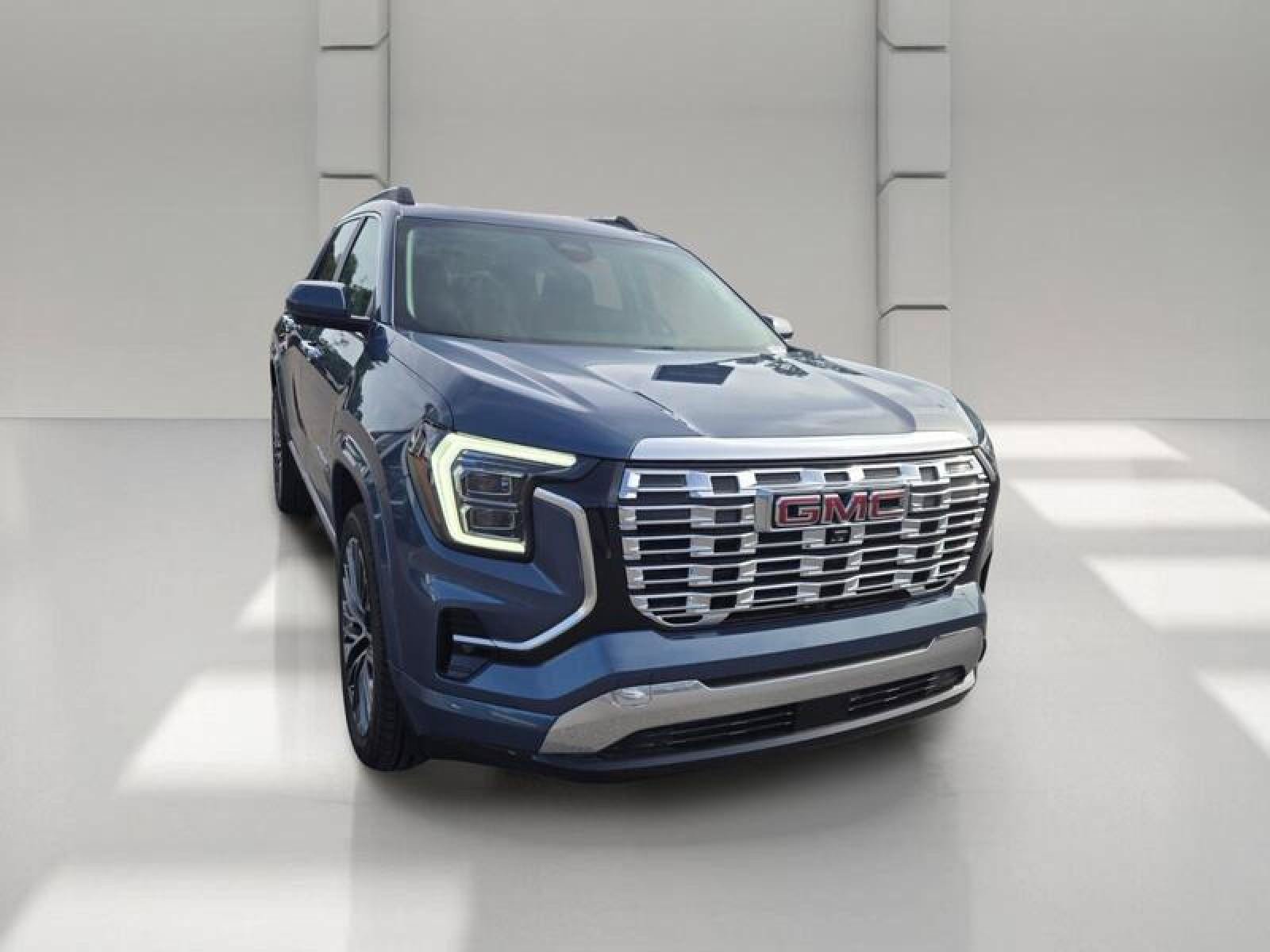 New 2026 GMC Terrain Denali w/ LPO, Floor Liner Package AWD/4WD image 3