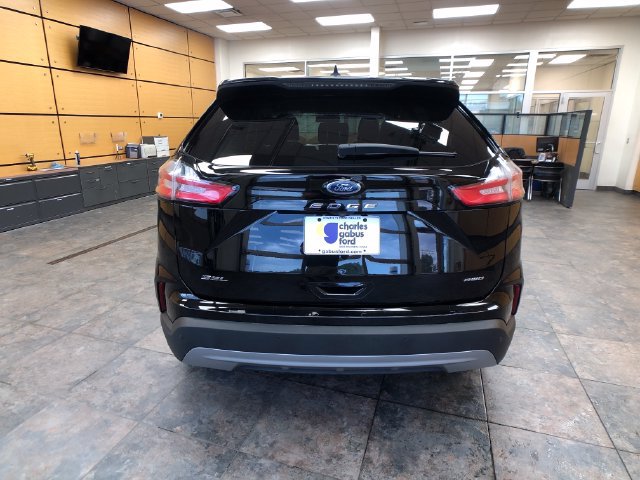 Certified 2024 Ford Edge SEL w/ Convenience Package AWD/4WD image 6
