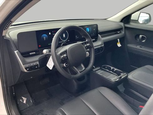 Certified 2026 Hyundai Ioniq 5 SEL RWD image 17