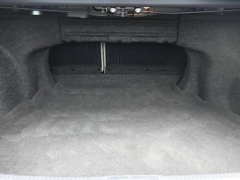 Used 2013 Toyota Camry XLE w/ Leather Pkg FWD image 21
