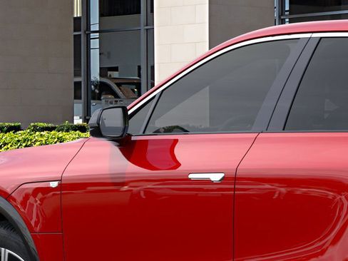 New 2025 Cadillac Lyriq Luxury image 12