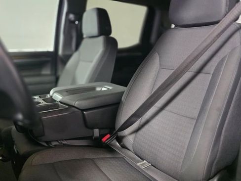 Used 2022 Chevrolet Silverado 1500 LT image 18