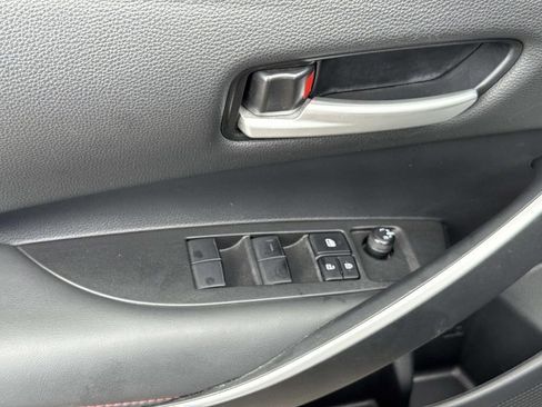 Used 2024 Toyota Corolla SE image 10