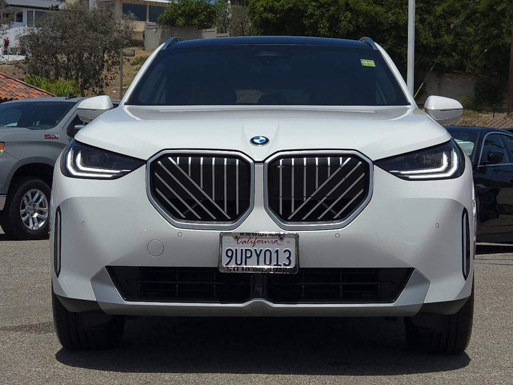 Used 2026 BMW X3 xDrive30i w/ Convenience Package AWD/4WD image 2