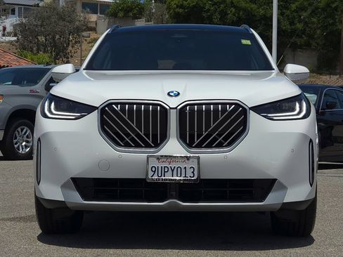 Used 2026 BMW X3 xDrive30i w/ Convenience Package AWD/4WD image 2