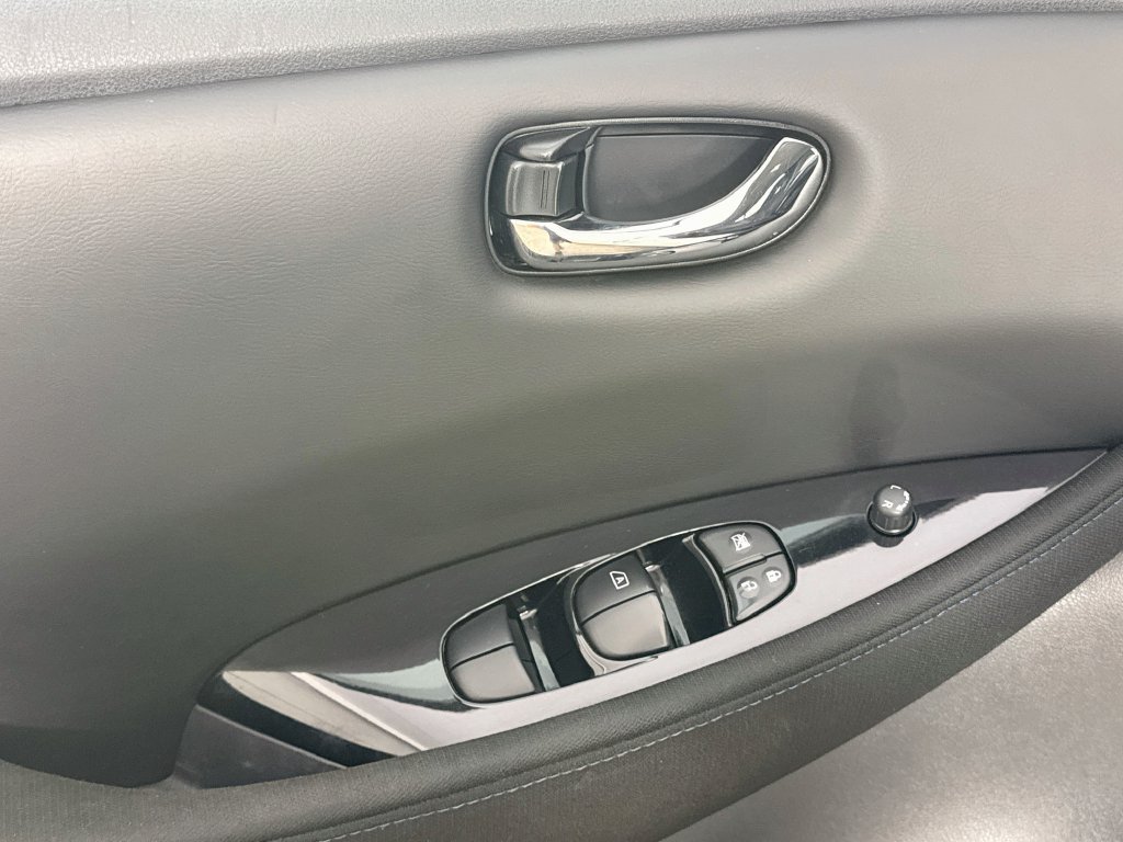 Used 2023 Nissan Leaf SV Plus FWD image 22