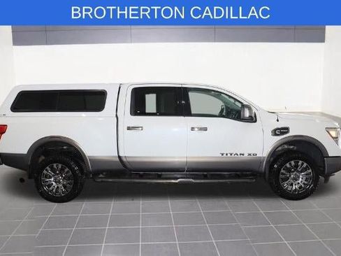 Used 2018 Nissan Titan Platinum Reserve w/ Platinum Utility Package AWD/4WD image 8