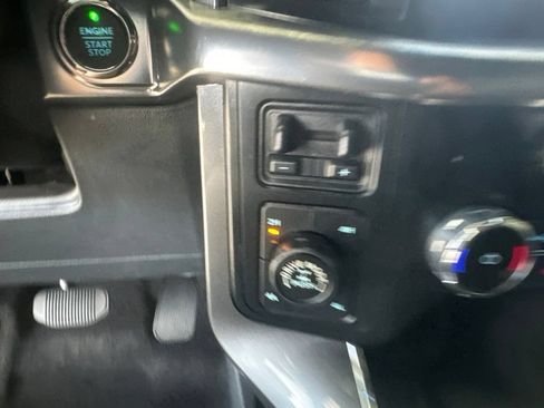 Used 2023 Ford F150 Lariat AWD/4WD image 14