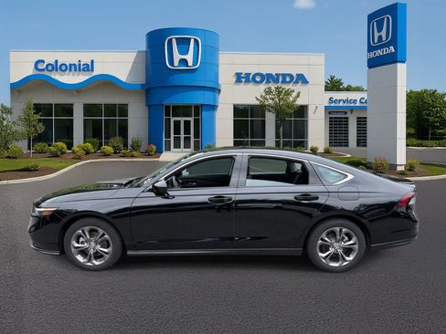 Used 2024 Honda Accord EX image 3