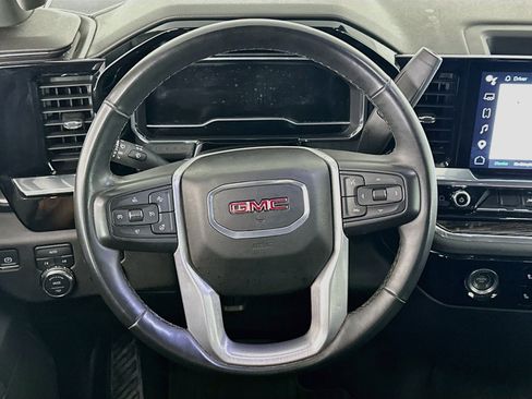 Used 2024 GMC Sierra 1500 Elevation AWD/4WD image 18