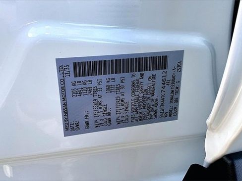 New 2026 Nissan Rogue SV image 8