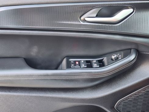 Used 2024 Jeep Grand Cherokee Altitude image 25