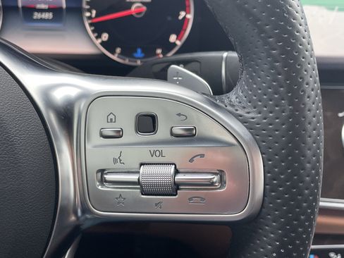 Used 2019 Mercedes-Benz E 450 Cabriolet image 35