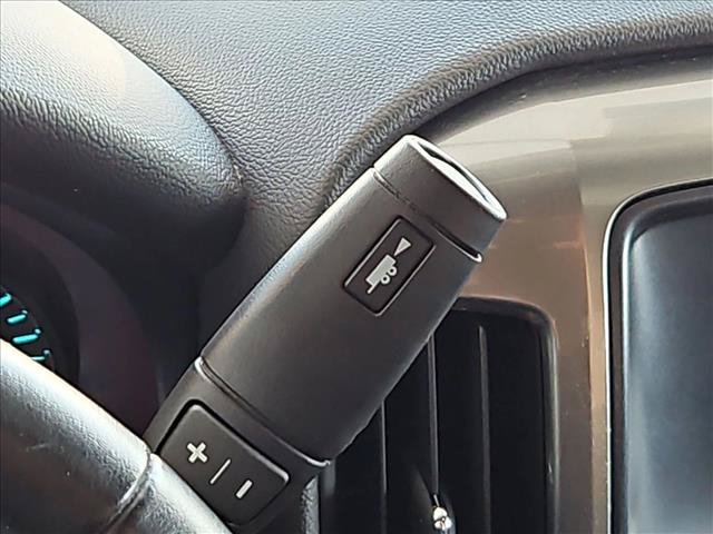 Used 2018 Chevrolet Silverado 1500 LT w/ Texas Edition RWD image 12