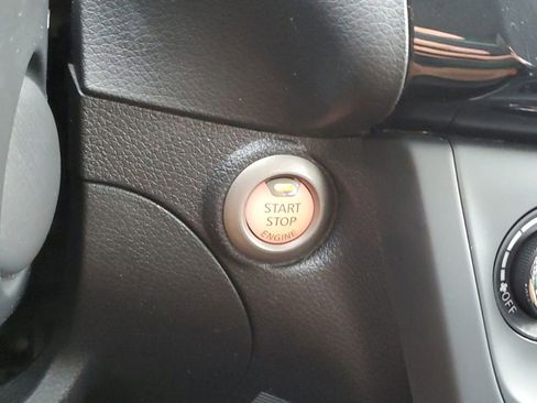 Used 2017 Nissan Sentra SV image 26