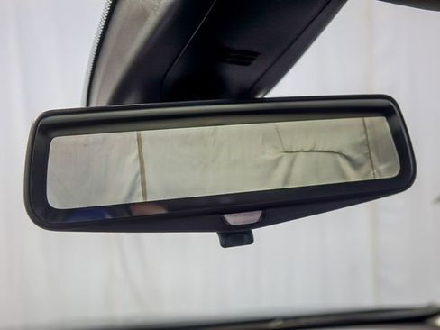 Certified 2021 Chevrolet Traverse LT w/ LT Premium Package image 23