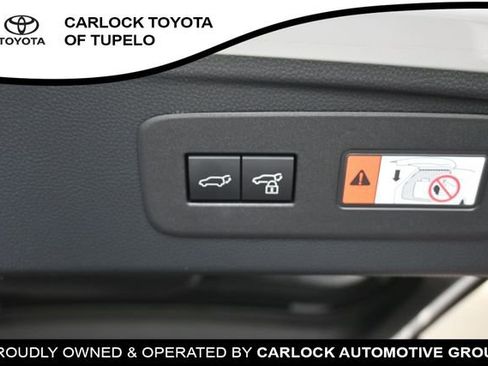 Used 2024 Lexus GX 550 w/ Accessory Package (Z1) AWD/4WD image 47